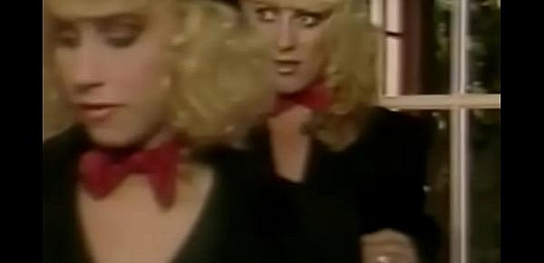  Retro Vintage MILFs Having Classic Sex Fun Experience